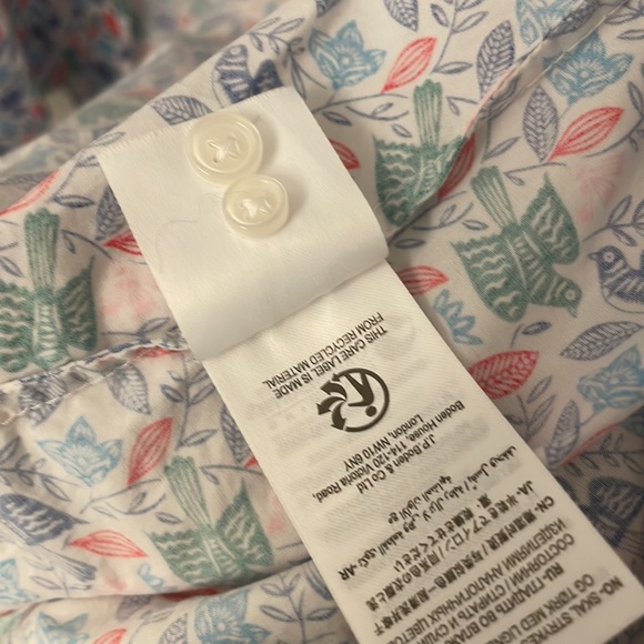 Floral and bird print Boden button down shirt - Picture 3 of 6